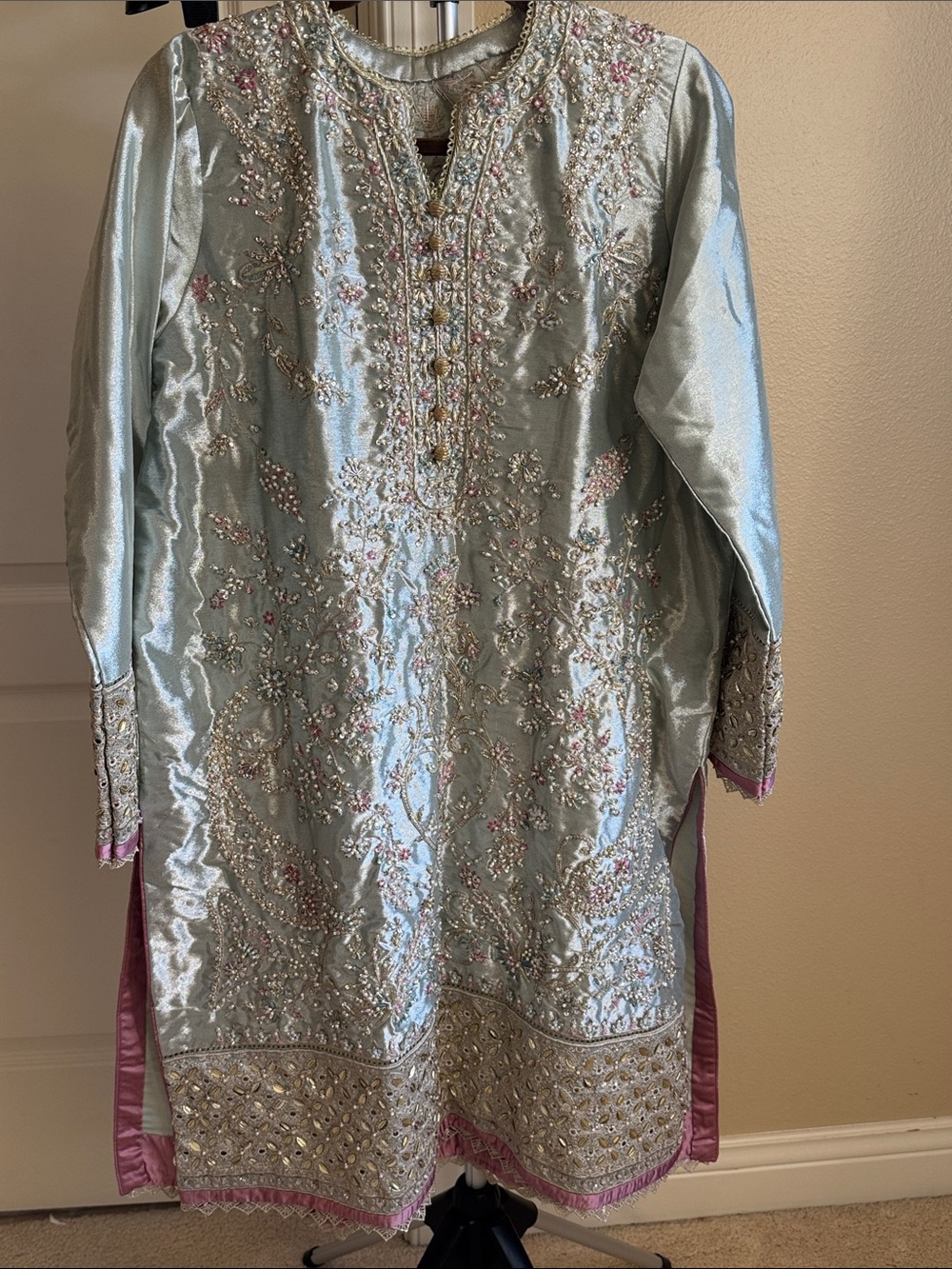 MUSHQ Embellished silk dress in Shimmering Aqua silver&tissue heavy work dupatta - Picture 6 of 16